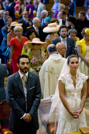 © Nicolas Gornas Photographie de mariage du recueillement des mariés