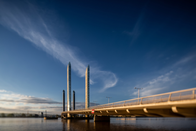 Pont Jacques Chaban-Delmas à Bordeaux Pont Jacques Chaban-Delmas à Bordeaux
